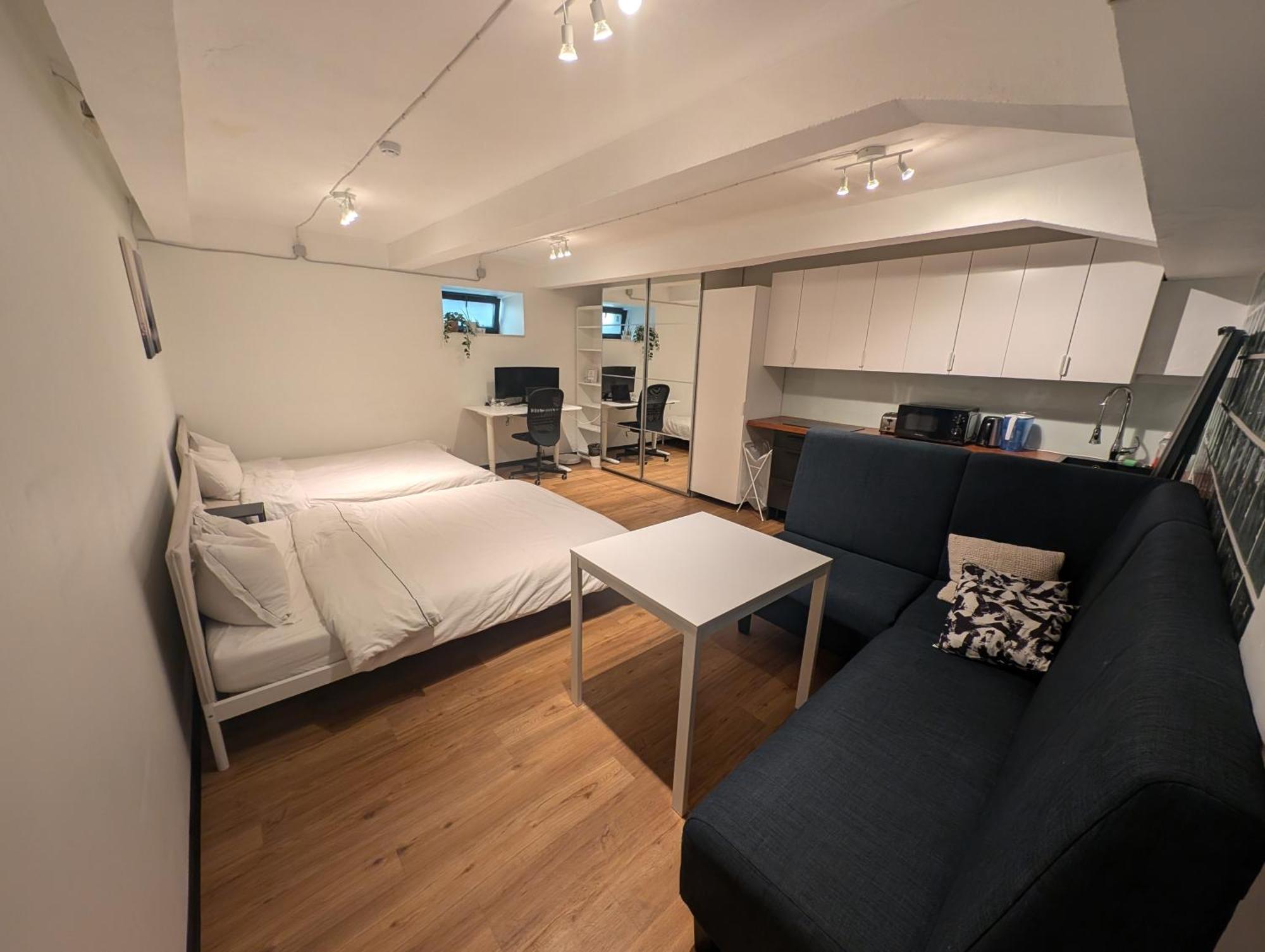 Dana-Entire Apartment Very Quiet And Central 2 ทาลลินน์ ภายนอก รูปภาพ